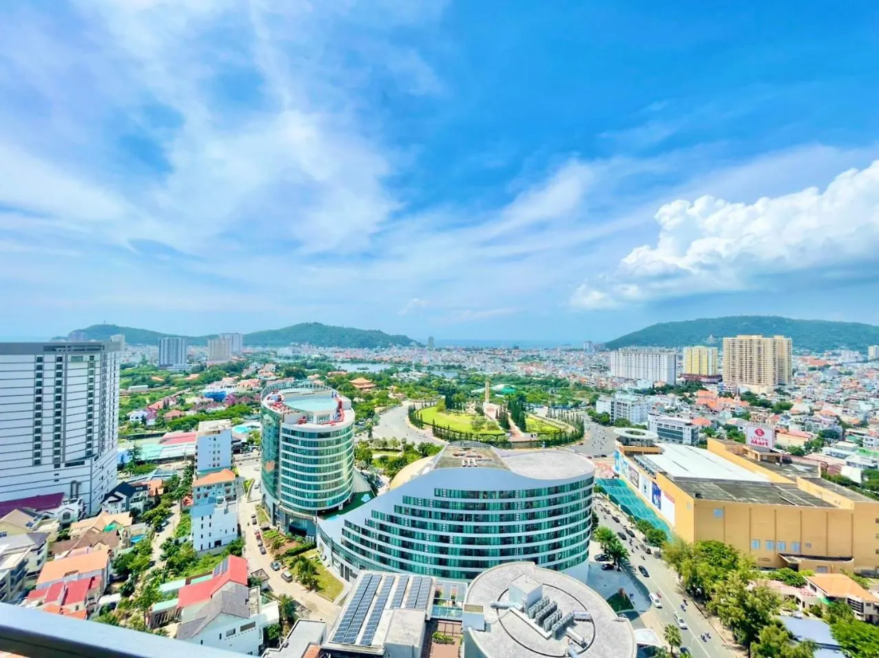 Su House - Apartment Condotel The Song 头顿