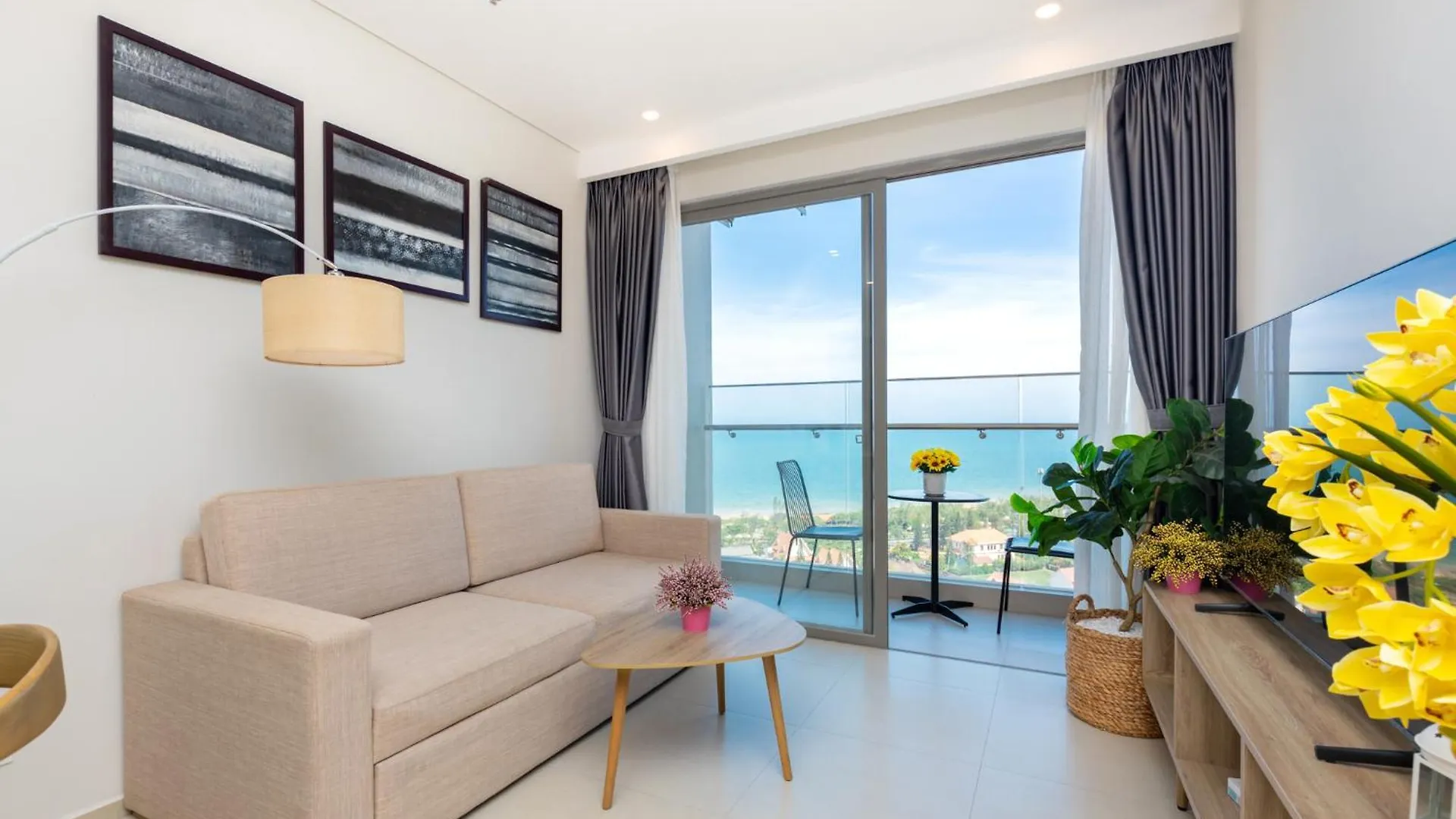 Su House - Apartment Condotel The Song 头顿
